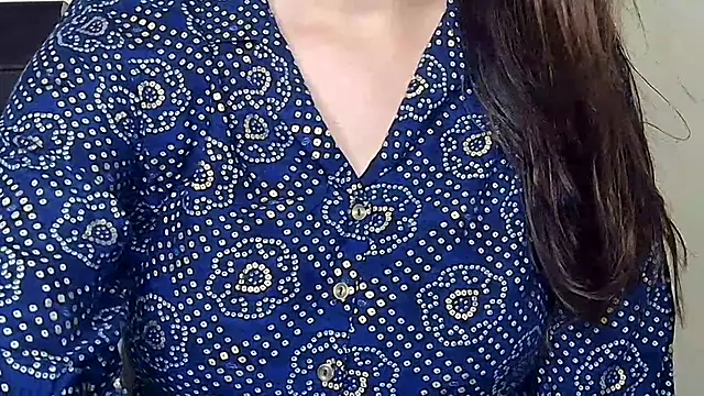 MIss-Naina online show from October 3, 7:38 am