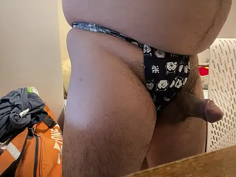 Snapshot of loinclothgay chatting on December 28, 4:08 am loinclothgay online show from December 28, 4:08 am