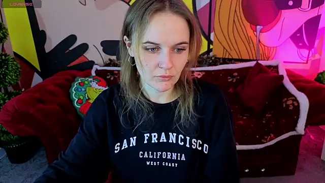 MaribelRiverr  online show from January 10, 6:48 am