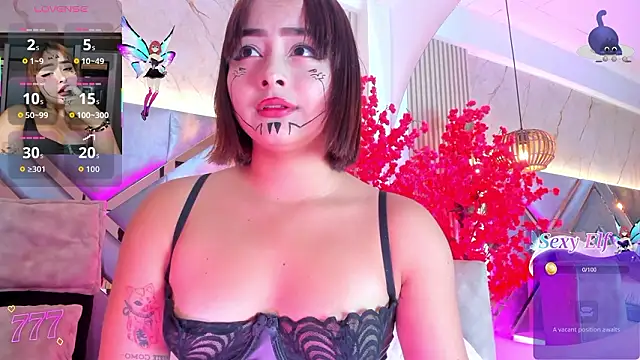 Snapshot of KimVelezz chatting on February 20, 4:40 pm KimVelezz online show from February 20, 4:40 pm