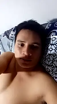 Snapshot of ahntony__69 chatting on December 10, 5:07 am ahntony 69 online show from December 10, 5:07 am