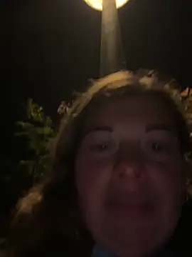 Snapshot of Lombada chatting on November 8, 9:57 pm Lombada online show from November 8, 9:57 pm