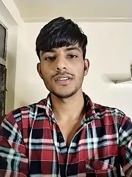 kingkartik7 online show from February 19, 7:05 pm