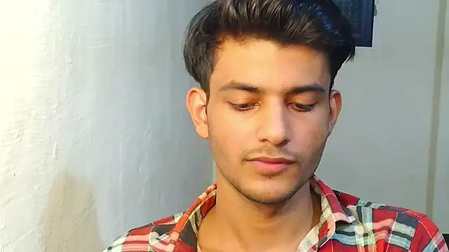 kingkartik7 online show from October 7, 5:43 pm