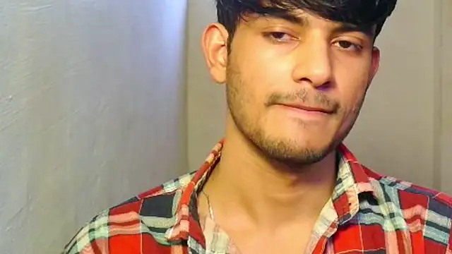 Snapshot of kingkartik7 chatting on January 6, 7:23 am kingkartik7 online show from January 6, 7:23 am