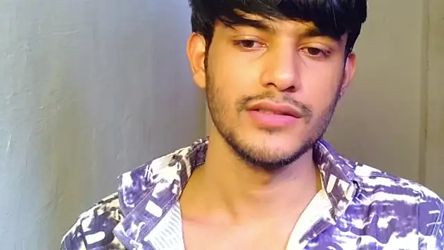 Snapshot of kingkartik7 chatting on February 4, 5:57 am kingkartik7 online show from February 4, 5:57 am