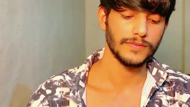 Snapshot of kingkartik7 chatting on February 25, 5:00 pm kingkartik7 online show from February 25, 5:00 pm