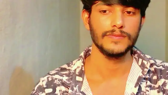 Snapshot of kingkartik7 chatting on March 2, 5:53 pm kingkartik7 online show from March 2, 5:53 pm