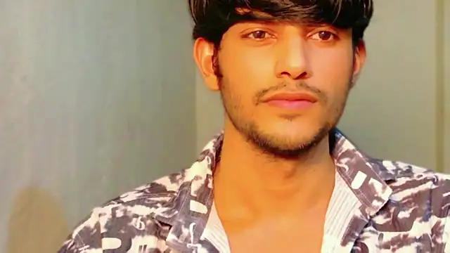 Snapshot of kingkartik7 chatting on March 12, 5:30 pm kingkartik7 online show from March 12, 5:30 pm
