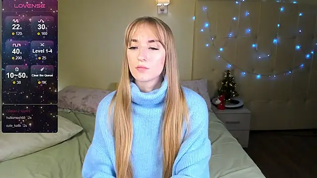 Stacy River online show from December 13, 11:34 am