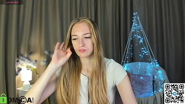 Stacy River online show from September 30, 7:46 am