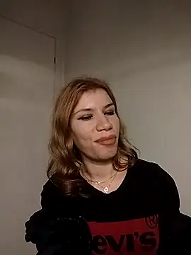 Snapshot of EvaRush chatting on November 25, 6:41 pm EvaRush online show from November 25, 6:41 pm