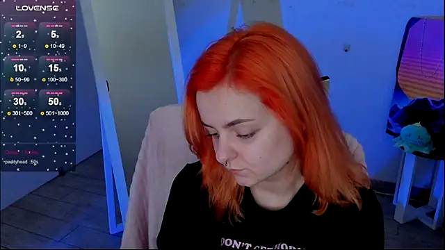 Snapshot of Fire_Bestie chatting on November 29, 1:36 pm Fire Bestie online show from November 29, 1:36 pm