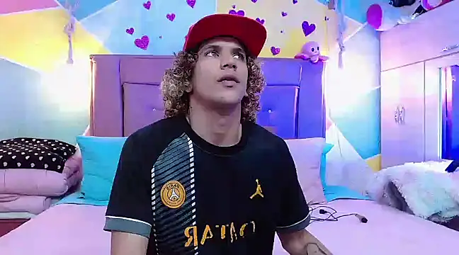 Snapshot of tylor_boy chatting on March 15, 2:56 am tylor boy online show from March 15, 2:56 am