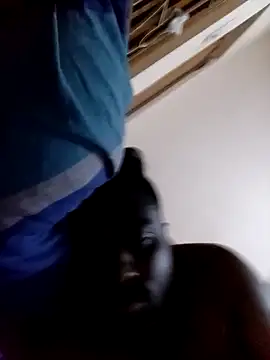 Snapshot of nikini1621 chatting on September 10, 8:20 pm nikini1621 online show from September 10, 8:20 pm