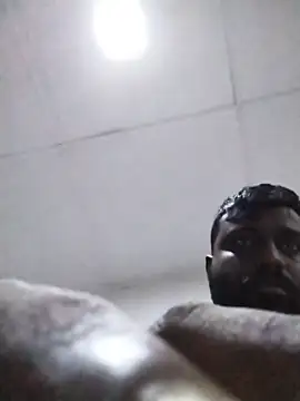 Snapshot of nikini1621 chatting on February 22, 4:24 am nikini1621 online show from February 22, 4:24 am