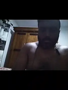 Snapshot of nikini1621 chatting on March 1, 8:11 pm nikini1621 online show from March 1, 8:11 pm