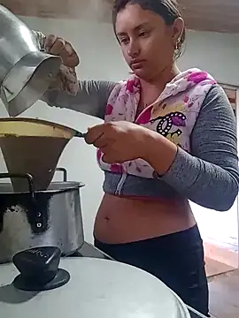 sariitha sw online show from January 12, 11:07 am