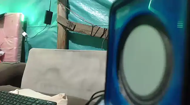 mom son dirty online show from March 8, 12:00 am