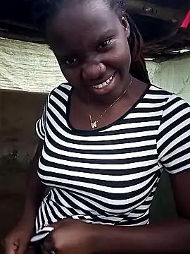 Black juicy24 online show from February 5, 9:15 am