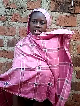 Black juicy24 online show from February 18, 9:32 am