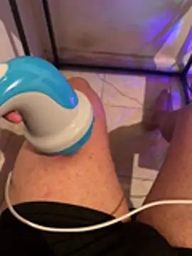 Toalha1 online show from April 18, 11:27 pm