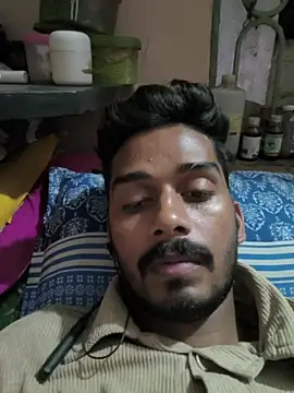 Snapshot of arppyyyxx chatting on October 31, 2:29 pm arppyyyxx online show from October 31, 2:29 pm