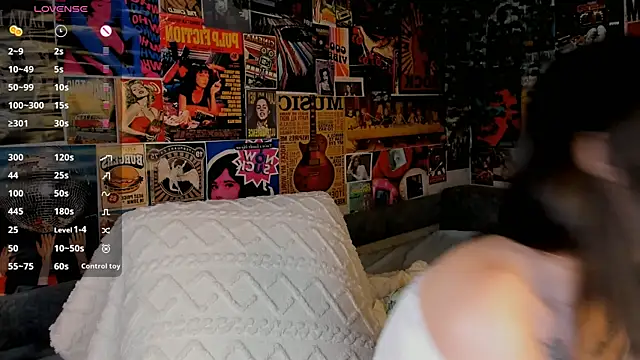 Butterflys1268 online show from February 27, 10:20 pm