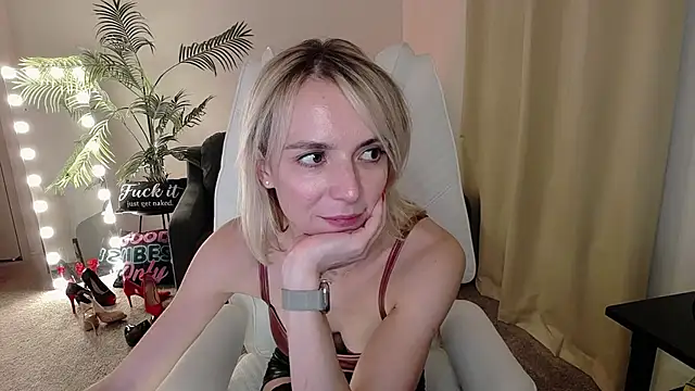 YourMarthaMayer online show from February 14, 3:05 pm