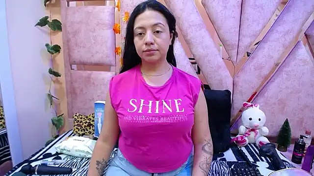 slut anal  online show from November 28, 7:27 pm