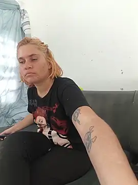 Scarlett-Leh online show from May 20, 6:36 pm