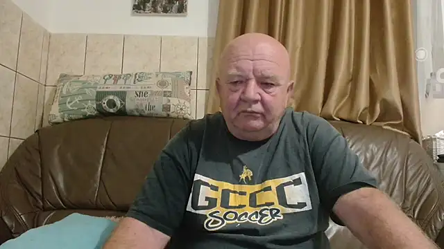 fullballs6 online show from October 11, 2:55 am