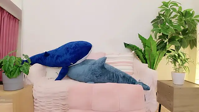 Snapshot of cohaku_329 chatting on January 9, 1:13 pm cohaku 329 online show from January 9, 1:13 pm