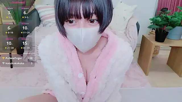 Snapshot of cohaku_329 chatting on February 4, 3:26 pm cohaku 329 online show from February 4, 3:26 pm