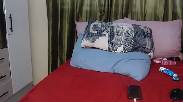 Foxybrownxx1 online show from November 29, 7:39 pm