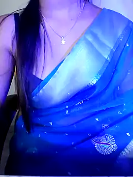 Snapshot of QueenOfHeart_07 chatting on December 4, 12:08 am QueenOfHeart 07 online show from December 4, 12:08 am