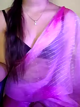 Snapshot of QueenOfHeart_07 chatting on January 31, 4:03 am QueenOfHeart 07 online show from January 31, 4:03 am