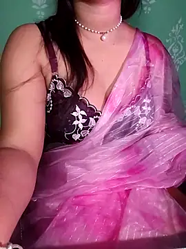 Snapshot of QueenOfHeart_07 chatting on October 15, 3:12 pm QueenOfHeart 07 online show from October 15, 3:12 pm