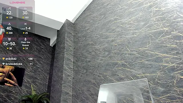 Snapshot of leonardsmith01 chatting on March 8, 4:12 am leonardsmith01 online show from March 8, 4:12 am