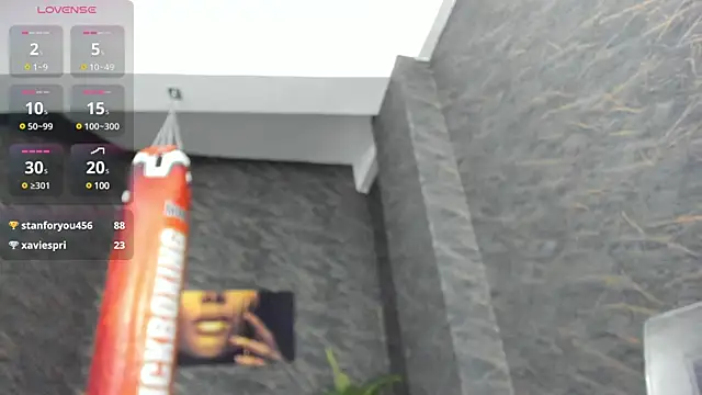 Snapshot of leonardsmith01 chatting on March 14, 3:15 am leonardsmith01 online show from March 14, 3:15 am