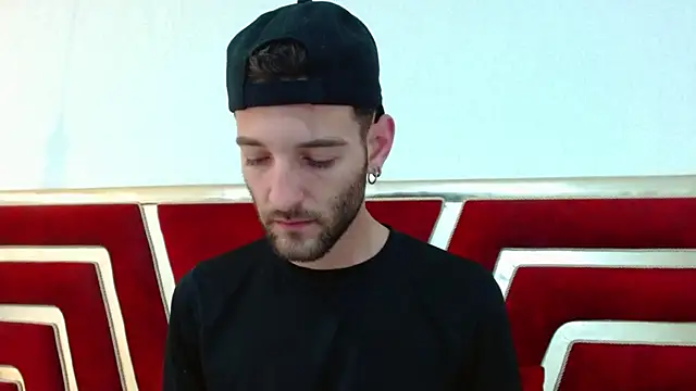 Christopher saint online show from April 6, 1:01 pm