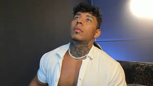 bradley smith online show from October 26, 6:08 am