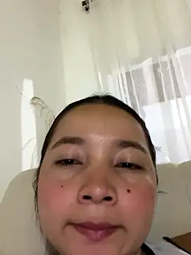 queen angelique online show from February 8, 2:59 am