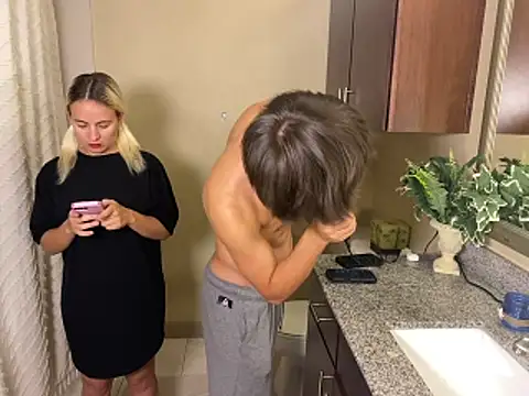 girlfriendmissy online show from March 28, 4:28 pm