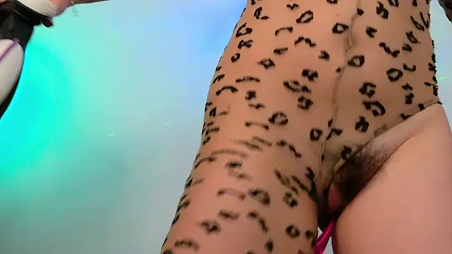 GilaKat online show from October 15, 4:56 am