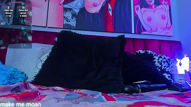 sallybrown  online show from February 21, 5:56 am