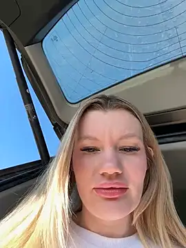 justmila online show from March 7, 11:18 am