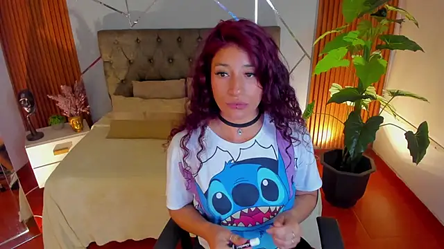 Snapshot of SofiaGomez420 chatting on February 18, 12:48 am SofiaGomez420 online show from February 18, 12:48 am