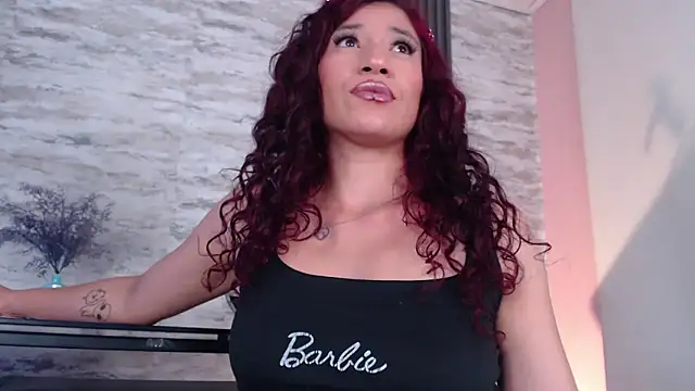 Snapshot of SofiaGomez420 chatting on March 4, 6:04 am SofiaGomez420 online show from March 4, 6:04 am