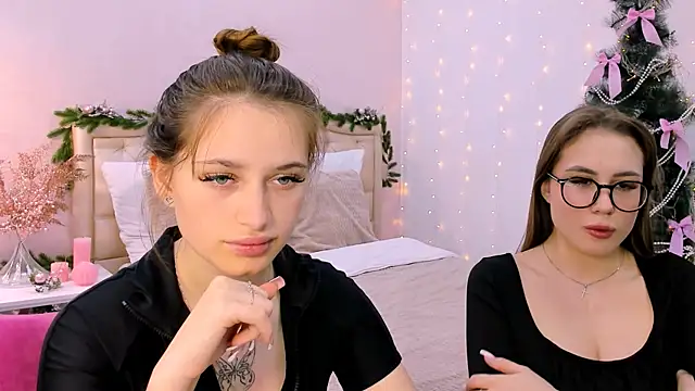 queenofjoyy online show from December 21, 9:01 am